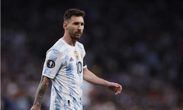 AI小课堂｜卒中从不是“突然造访”，这些高危因素要知道